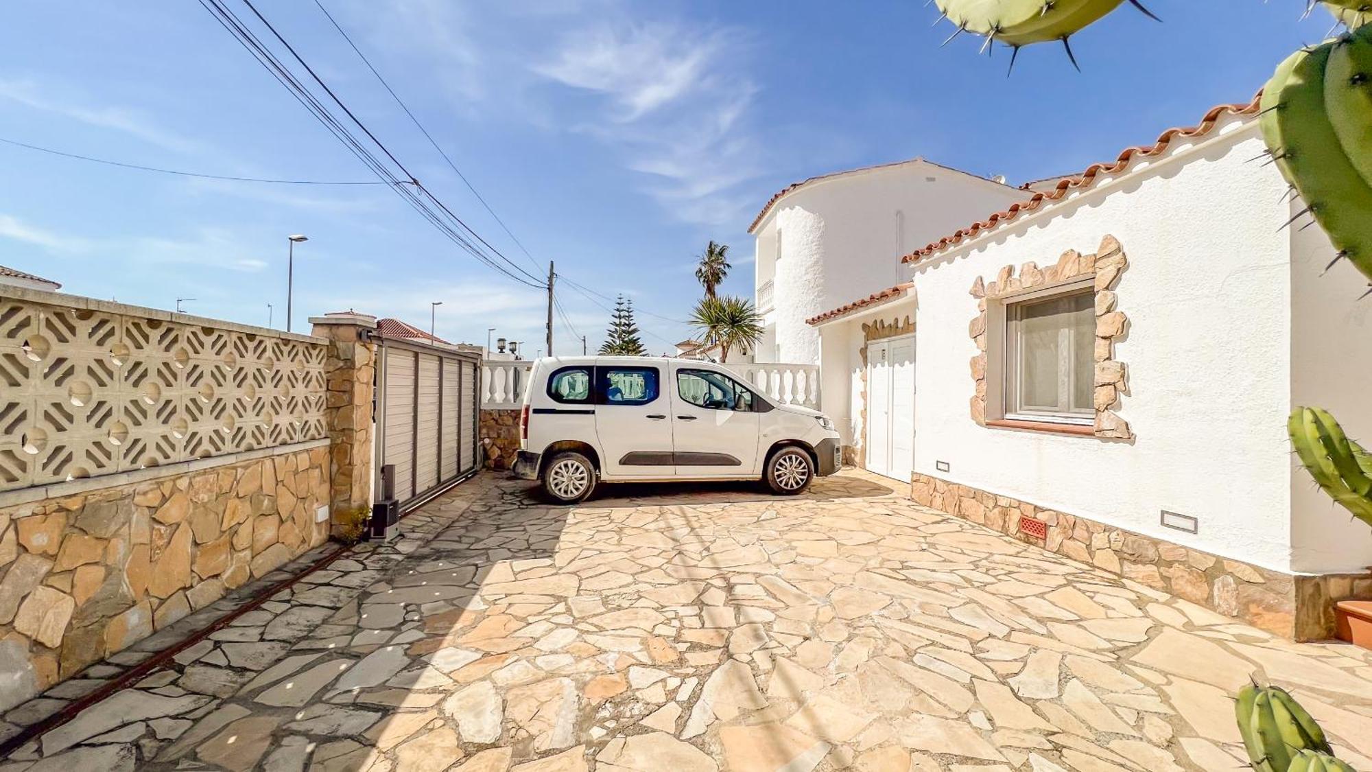 Villa With Pool And Private Dock Empuriabrava Buitenkant foto