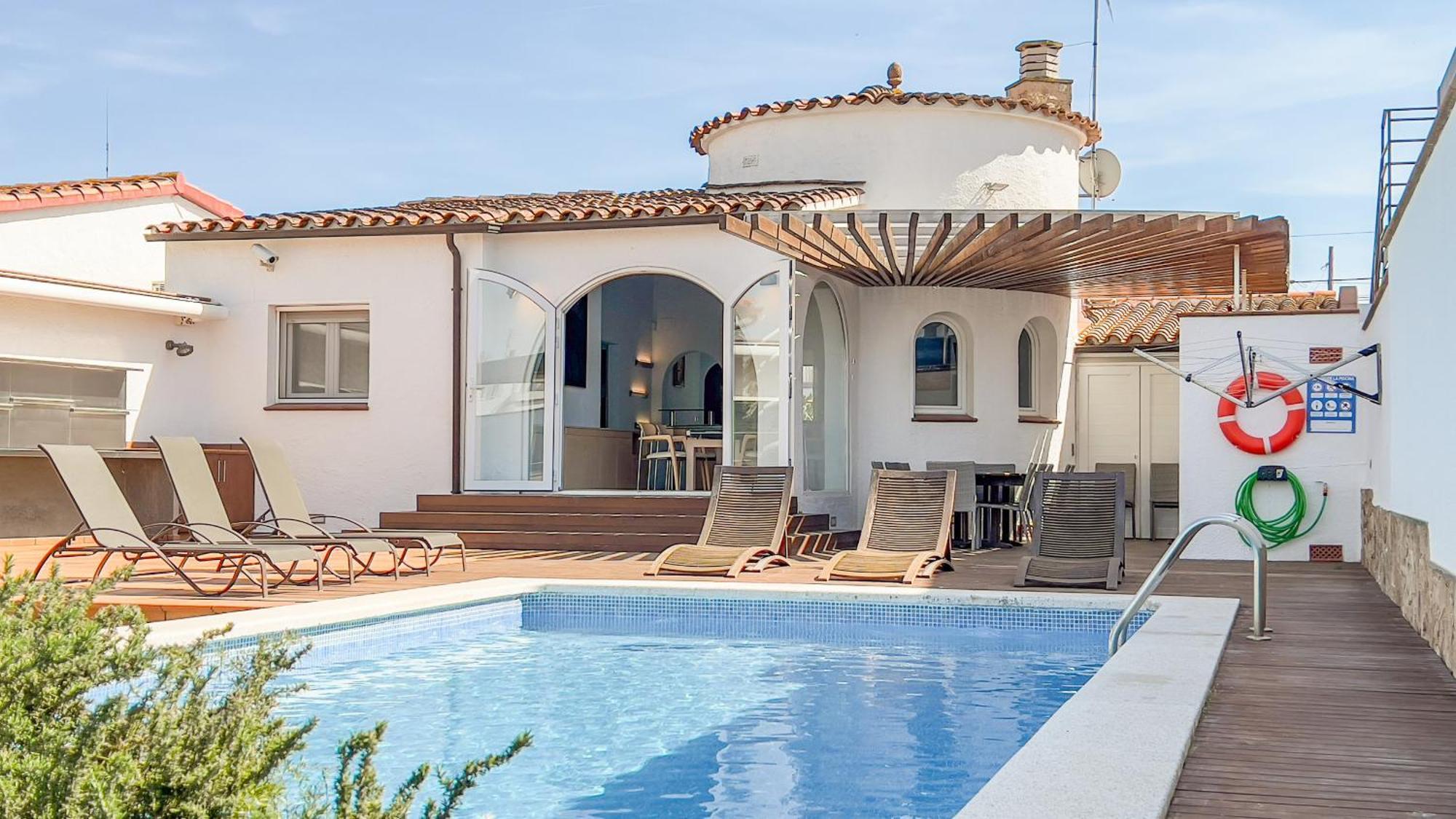 Villa With Pool And Private Dock Empuriabrava Buitenkant foto